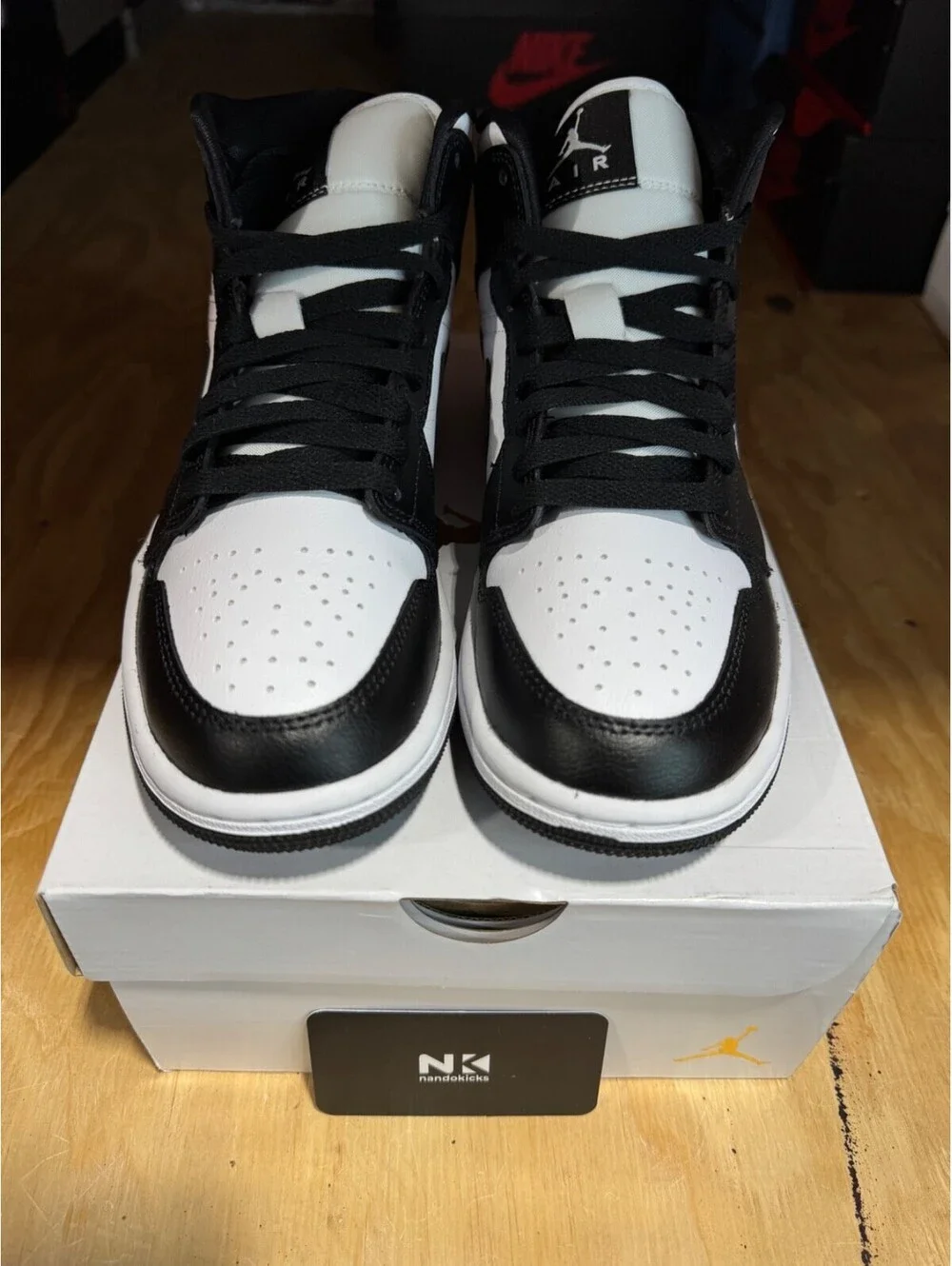 Wmns Air Jordan 1 Retro Mid 'Panda' DV0991-101 Size 7